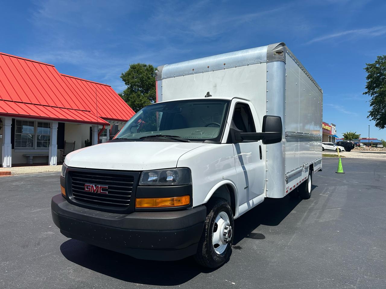 gmc savana cutaway 2021 7GZ37TC74MN011758 image gmc savana cutaway 2021 7GZ37TC74MN011758 image